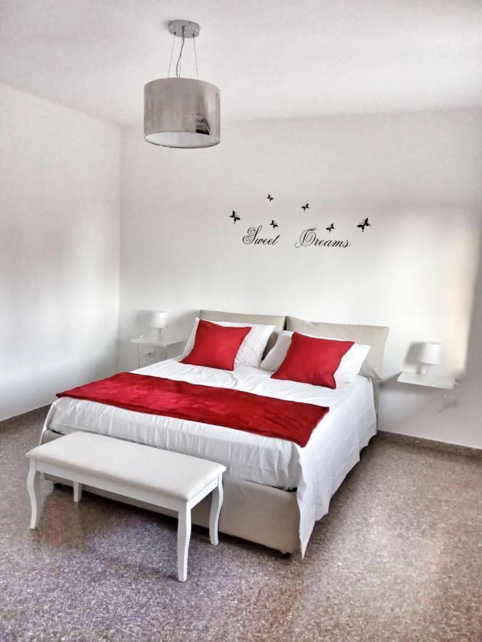 Red Tower Venice Apartment - 2 Mins From Vce Airport- Free Wifi Tessera Zewnętrze zdjęcie