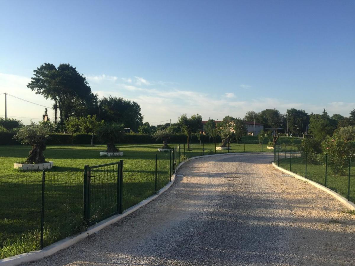 Red Tower Venice Apartment - 2 Mins From Vce Airport- Free Wifi Tessera Zewnętrze zdjęcie