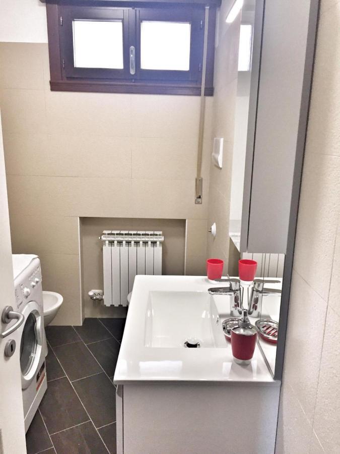 Red Tower Venice Apartment - 2 Mins From Vce Airport- Free Wifi Tessera Zewnętrze zdjęcie